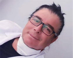 DR. EROL AYHAN